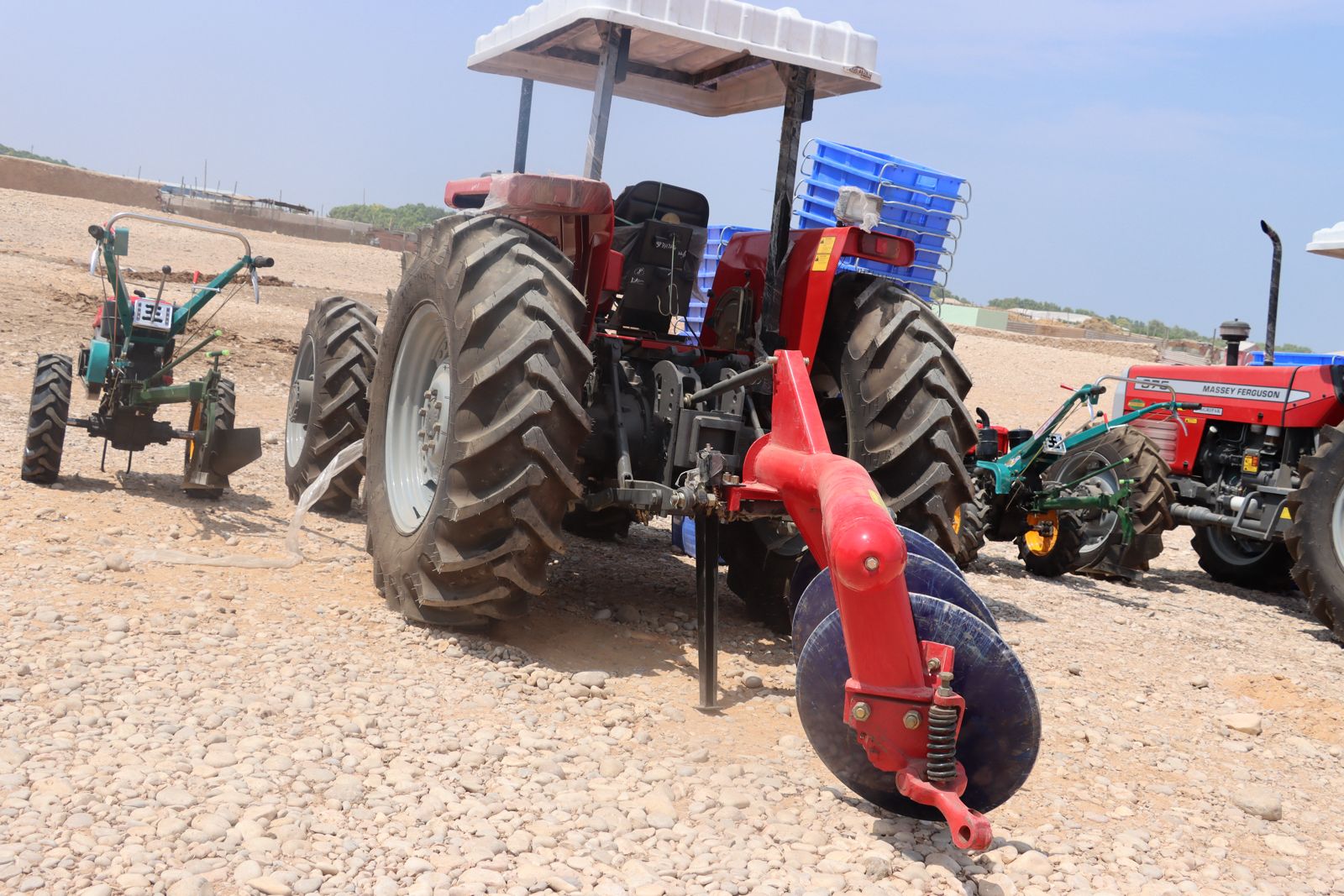 https://sadarinstitute.so/wp-content/uploads/2026/10/One-of-the-large-tractors-provided-to-farmers-by-the-Sadar-Institute.-It-used-to-be-difficult-for-famers-to-cultivate-their-land-without-proper-farm-equipment-like-tractors.jpg